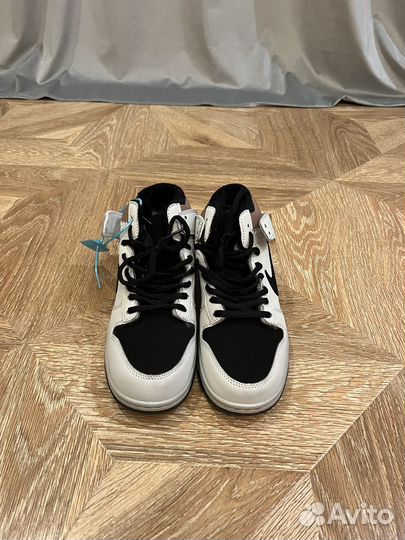 Кроссовки Nike Новые Утеплённые