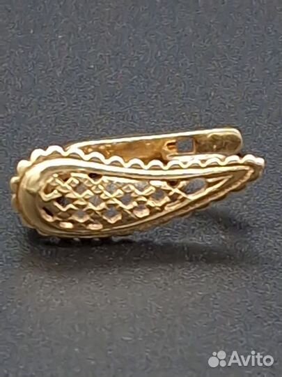 Золотые серьги