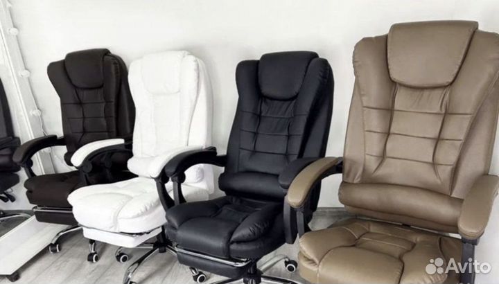 Офисное кресло руководителя