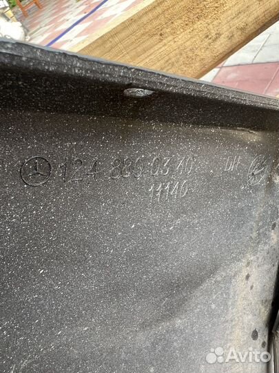 Бампер задний мерседес w124
