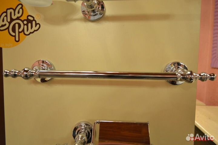 217430 Полотенцедержатель Accesico L/113