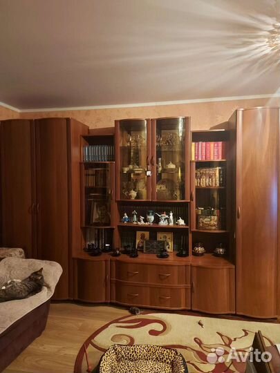 Стенка в гостиную