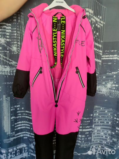 Демисезонный комбинезон для девочки