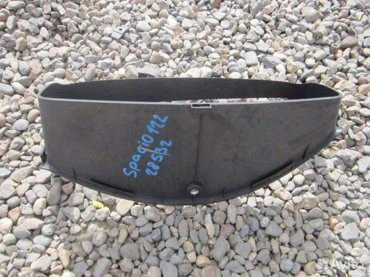 Козырек щитка приборов Toyota Corolla Spacio