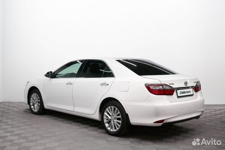 Toyota Camry 2.5 AT, 2015, 132 000 км