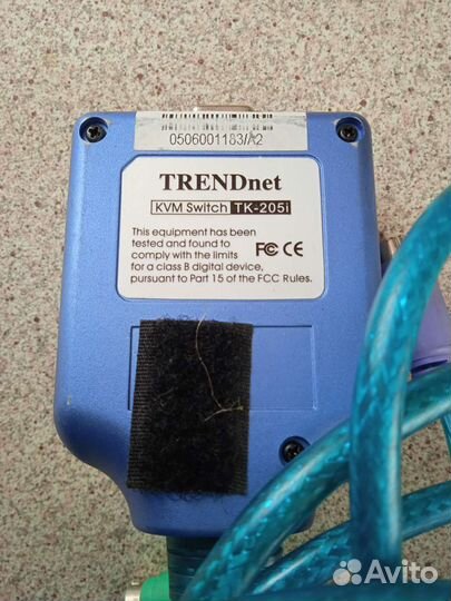 Переключатель KVM trendnet TK-205i