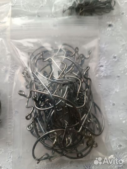 Крючки грузила контейнеры для рыбалки