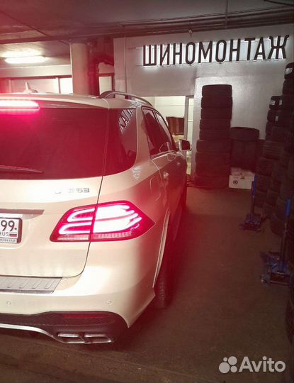 Triangle Sports TH201 275/40 R22 108