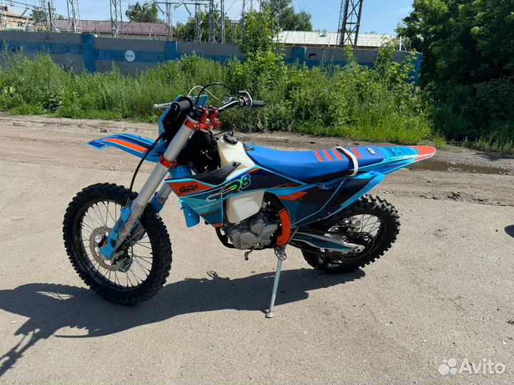 Мотоцикл GR8 F300A
