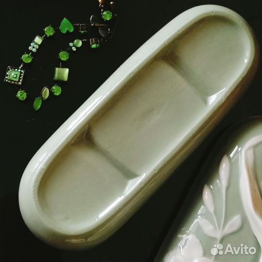 Шкатулки, футляр для зубных щёток, фарфор