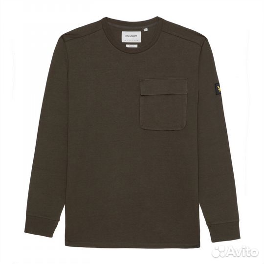 Оливковый лонгслив lyle & scott