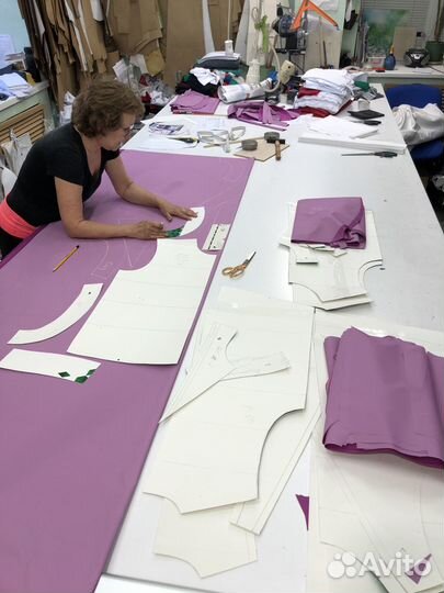 Пошив Спецодежды и корпоративной одежды на заказ