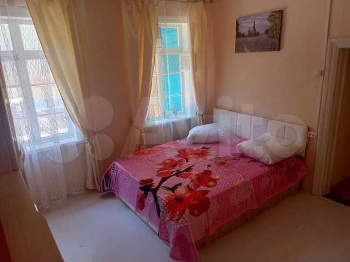 Дом 30 м² на участке 6 сот.