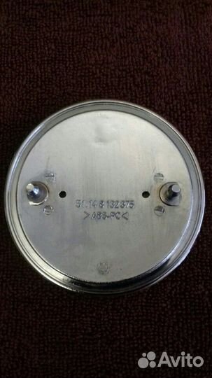 Эмблема автомобильная