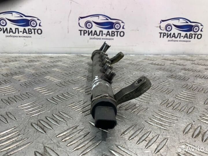 Рампа топливная Land Rover Freelander 2 2.2 diesel