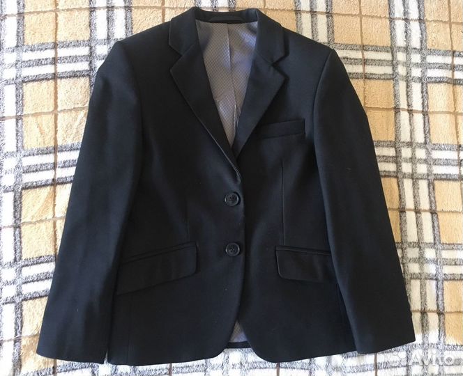 Школьный костюм