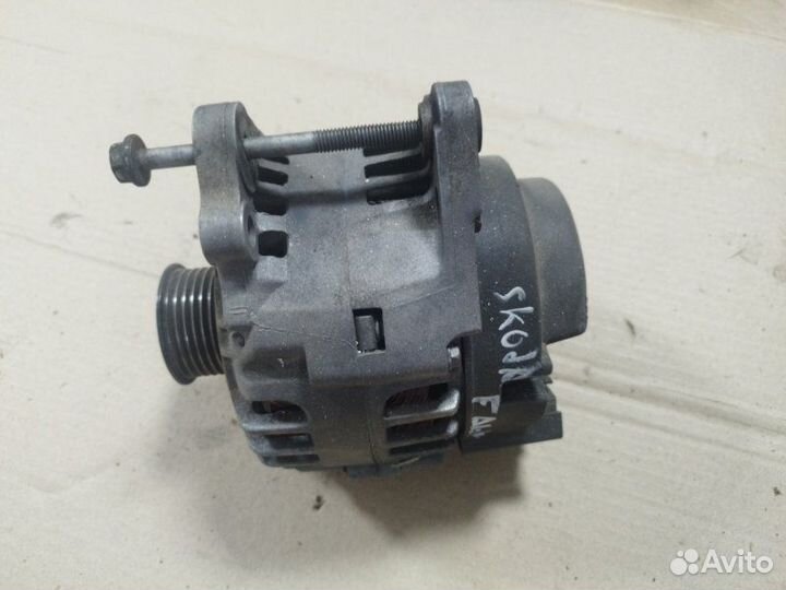 Генератор Skoda Fabia