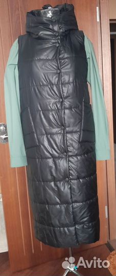 Жилетка женская новая