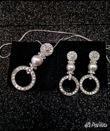 Новые комплекты бижутерии