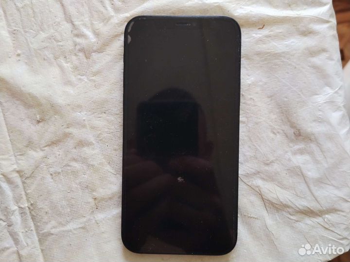 Мобильные телефоны бу iPhone 12