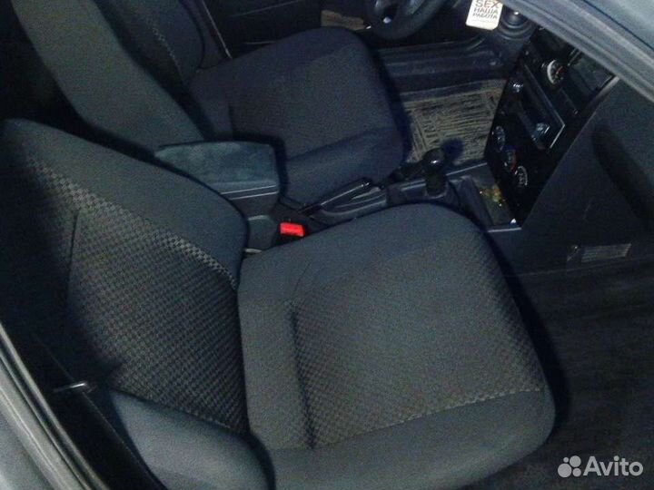 Сиденье priora правое