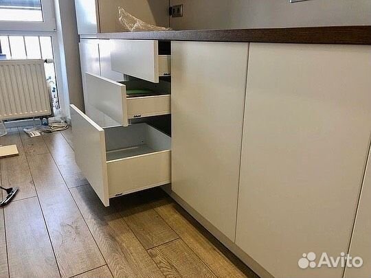 Кухонный гарнитур на заказ. Своё производство