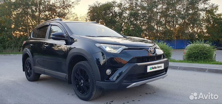 Toyota RAV4 2.5 AT, 2018, 53 000 км