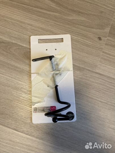 Крючок для штор или светильника