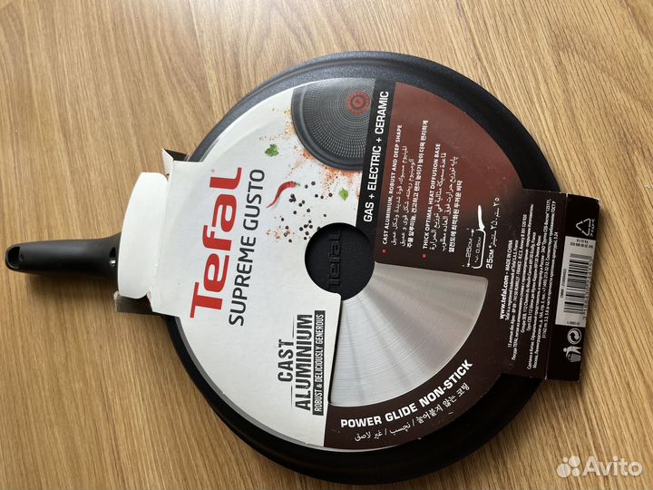 Сковородка блинная Теfal, новая-25см