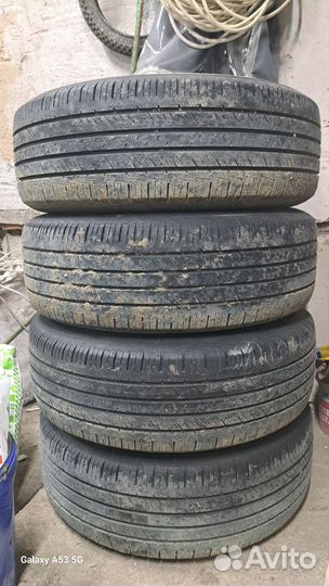 Hankook Dynapro HP2 RA33 21.5/65 R16 98H