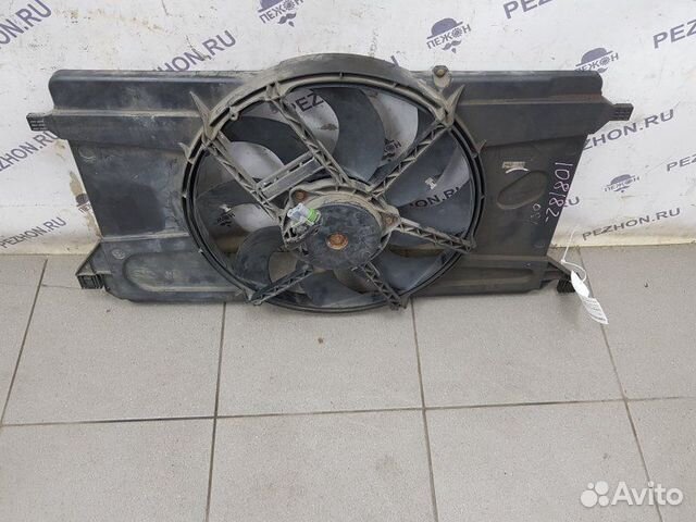 Диффузор с вентилятором Ford Focus 1.4-1.6