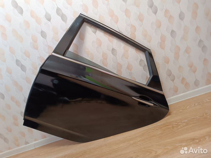 Дверь задняя левая Hyundai I40 универсал 11-19