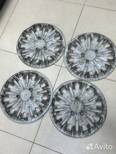 Оригинальные колпаки VW R15