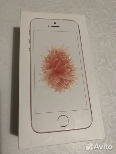 iPhone SE, 32 ГБ