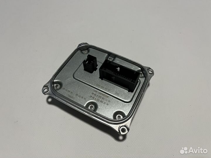 Блок розжига LED фары Mercedes W205 новый C205