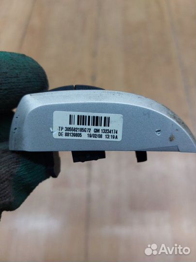 Кнопки на руль левые Opel Astra H Z16XEP 2006