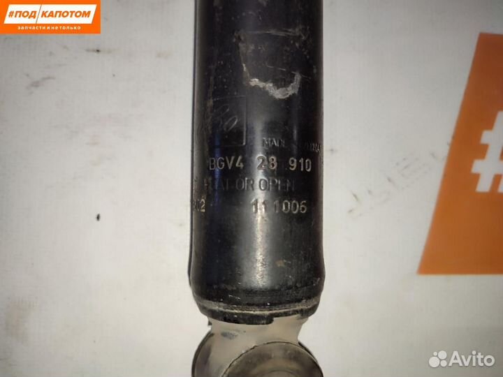 Стойка амортизатора задняя Mazda 3 BL рест. 2012