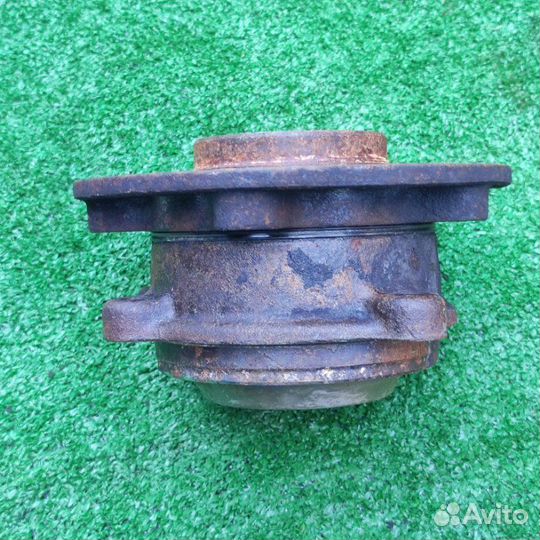 Ступица передняя Mercedes-Benz C-Class W205