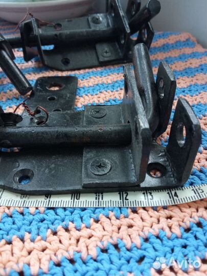 Шпингалет дверной, 140мм, засов под навесной замок