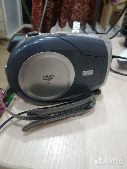 Видеокамера Canon