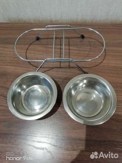 Миска для собак и кошек