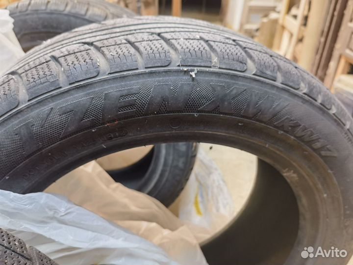 Kumho I'Zen XW KW17 205/55 R16