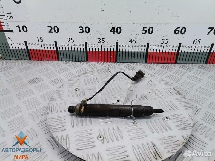 Форсунка Volkswagen Sharan 1998 028130201S