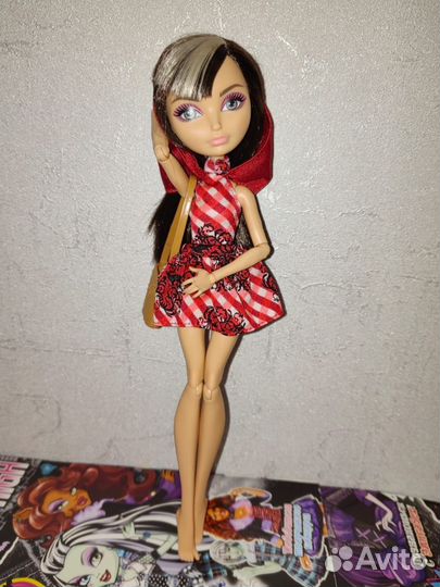 Кукла монстер хай