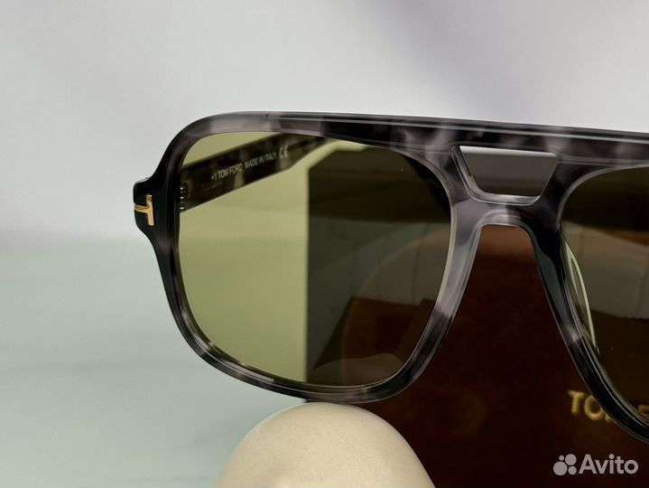 Очки Tom Ford Falconer-02 TF884 03A