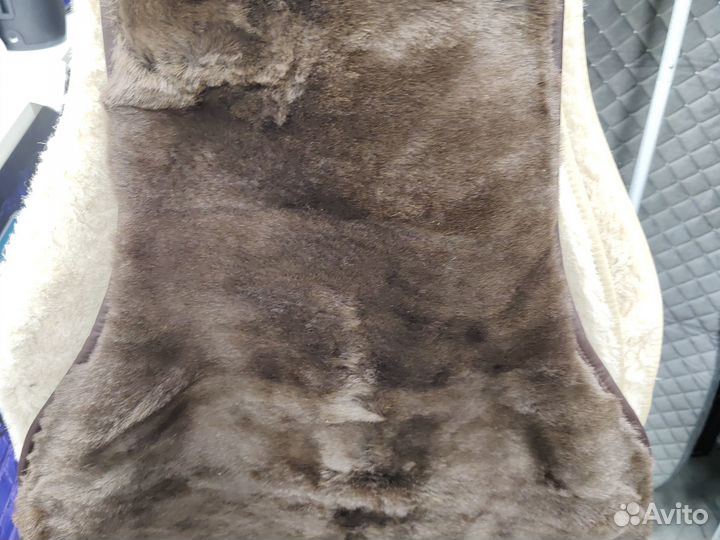 Меховые накидки из натуральной шерсти коричневый