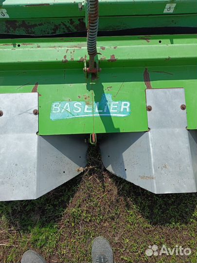 Ботвоудалитель Baselier 4LKB310, 2011