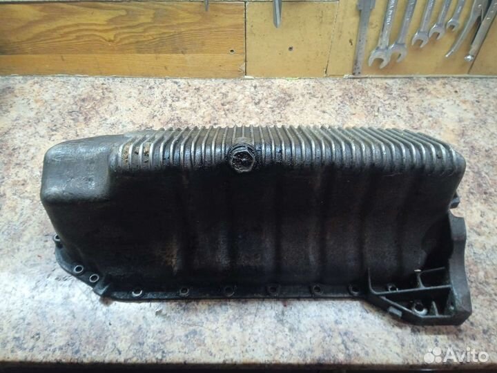 Запчасти с двигателя vw t4 2,4 aab