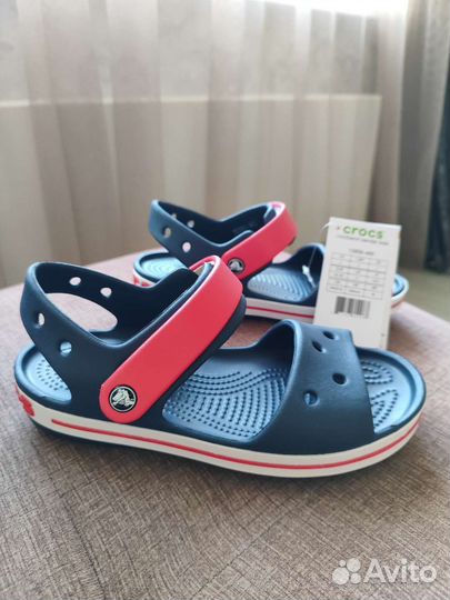 Crocs новые J1, с6