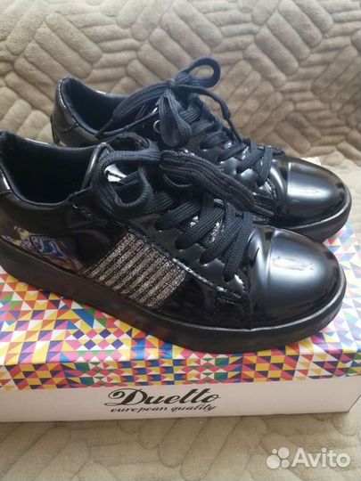 Ботинки для девочки